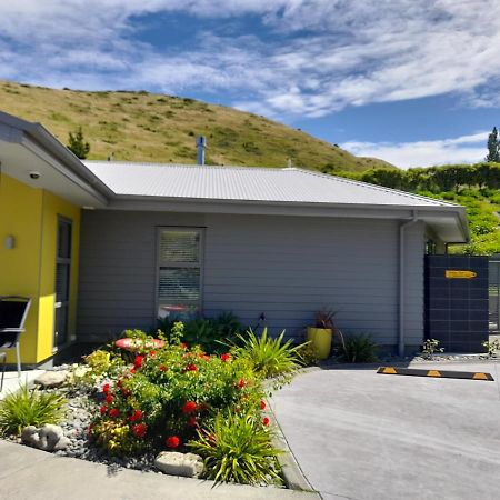 Hidden Gem In Oaklands Bed & Breakfast Napier Exterior photo